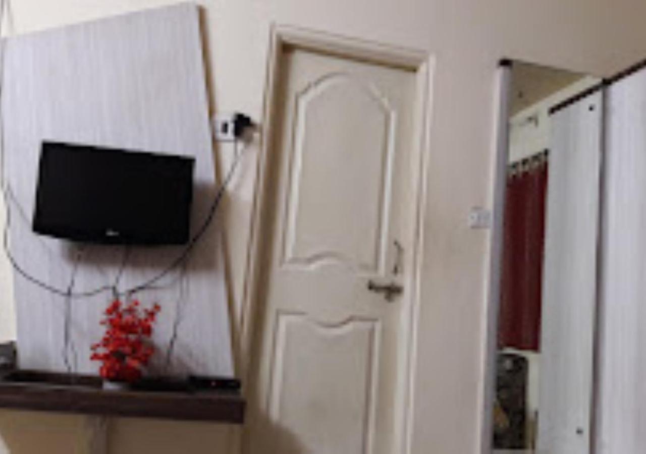 Hotel Mayur Restaurant Chandrapur Zewnętrze zdjęcie