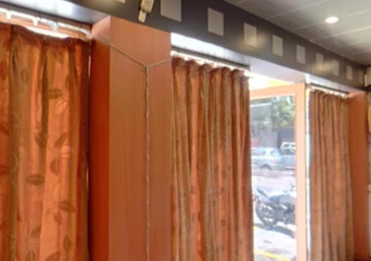 Hotel Mayur Restaurant Chandrapur Zewnętrze zdjęcie
