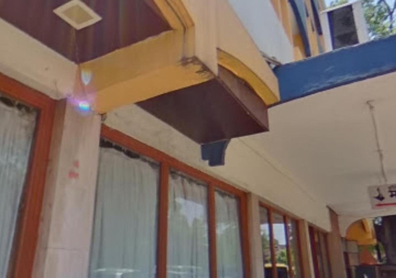 Hotel Mayur Restaurant Chandrapur Zewnętrze zdjęcie