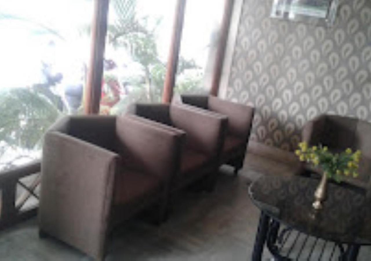 Hotel Mayur Restaurant Chandrapur Zewnętrze zdjęcie